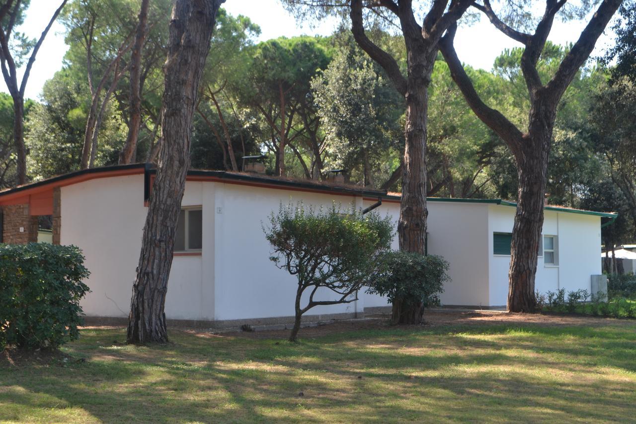 La Serra Holiday Village & Beach Resort Baia Domizia Exterior foto