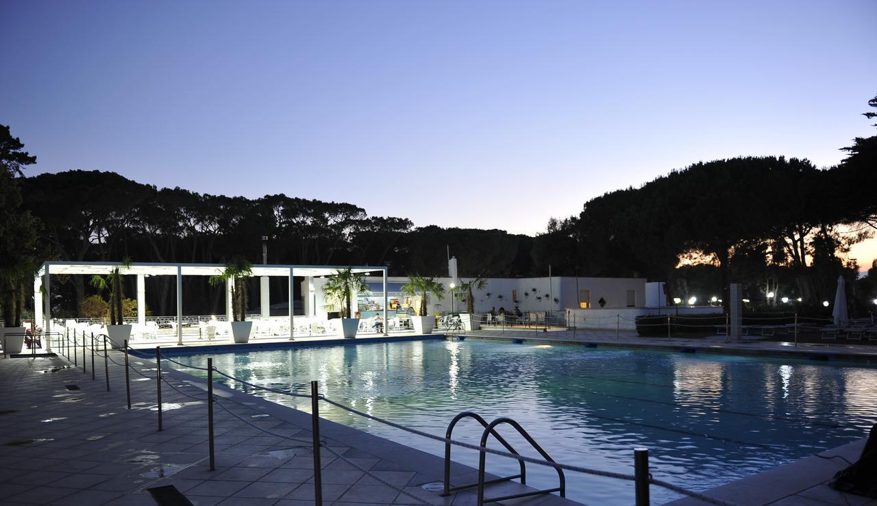La Serra Holiday Village & Beach Resort Baia Domizia Exterior foto
